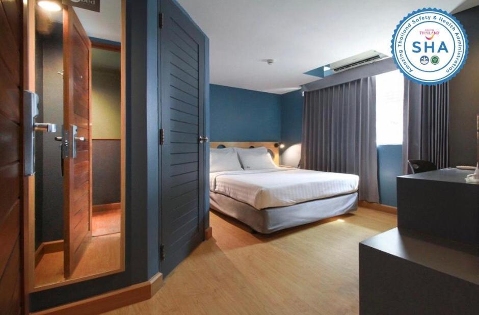 Mybed Ratchada Hotel Bangkok Buitenkant foto