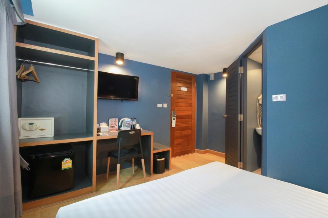 Mybed Ratchada Hotel Bangkok Buitenkant foto